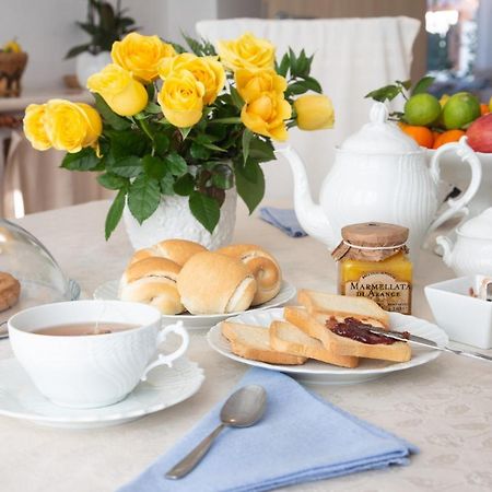 カポテッラ La Casa Di Kya Bed & Breakfast エクステリア 写真